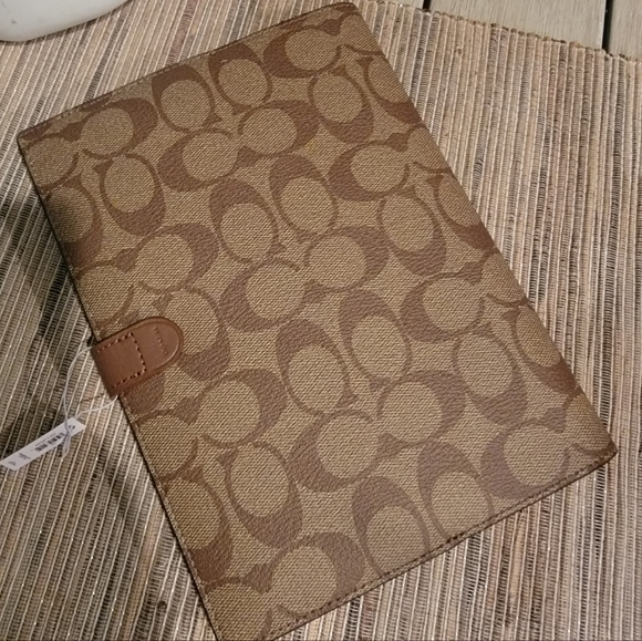 Coach Notebook in signature canvas - Picture 8 of 13